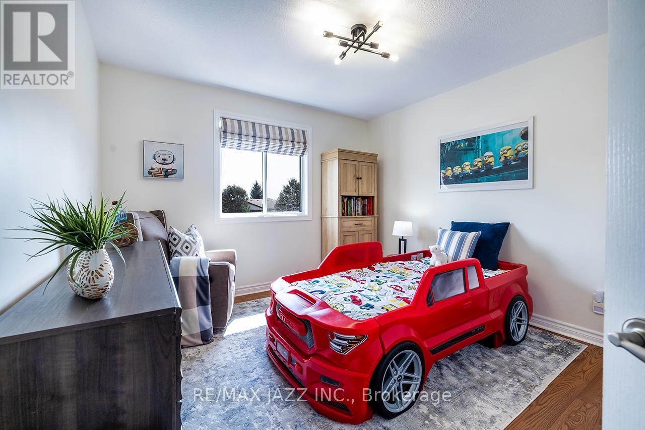 42 Mcauley Drive, Quinte West, Ontario  K8V 4C9 - Photo 31 - X12200513