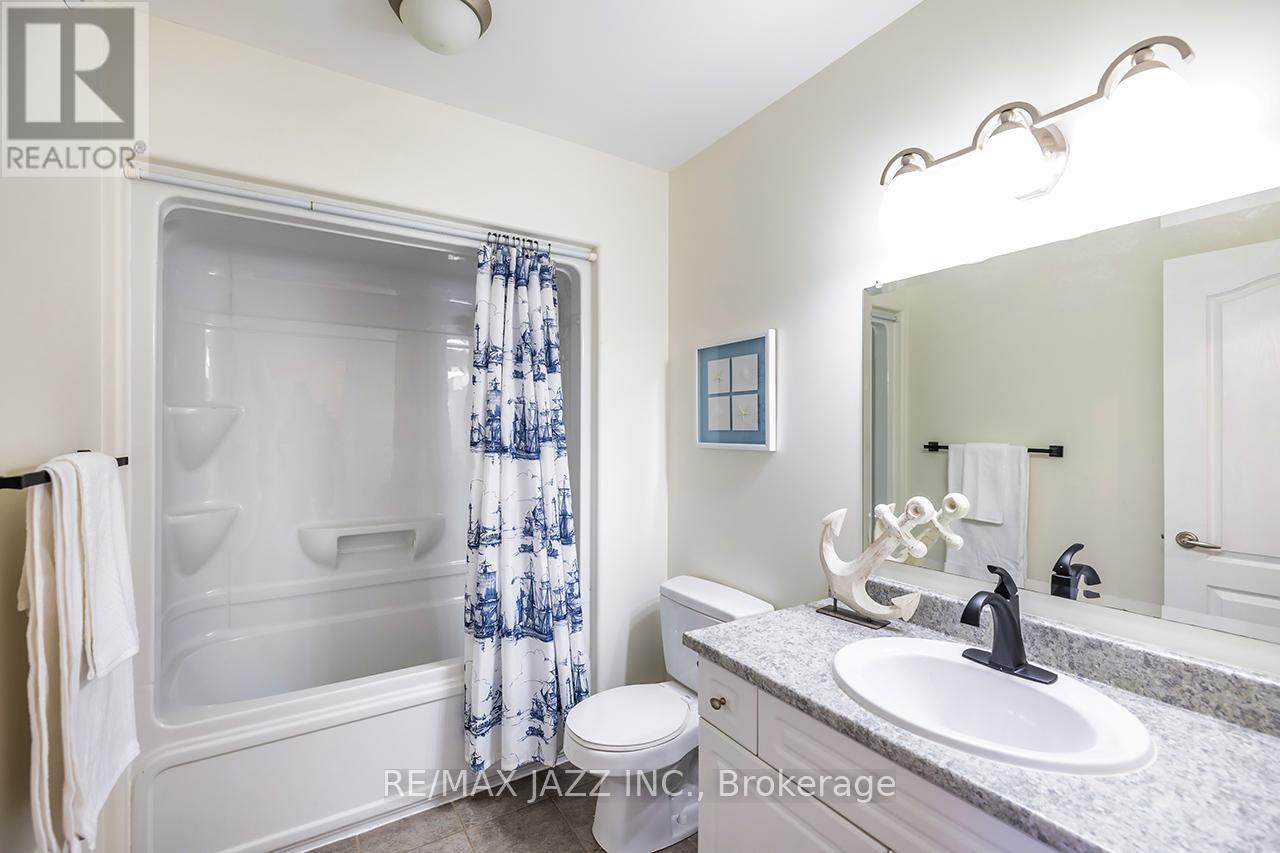 42 Mcauley Drive, Quinte West, Ontario  K8V 4C9 - Photo 34 - X12200513