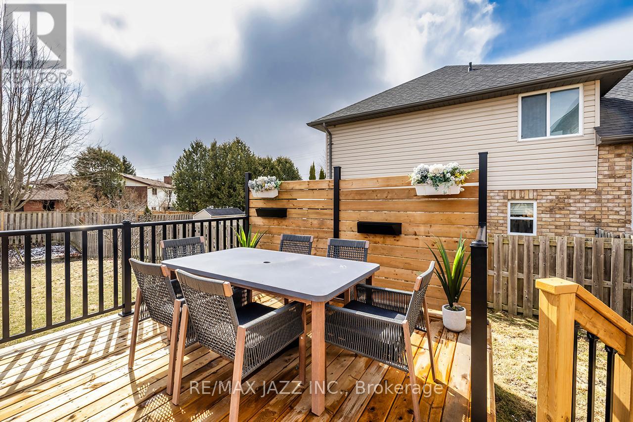 42 Mcauley Drive, Quinte West, Ontario  K8V 4C9 - Photo 40 - X12200513