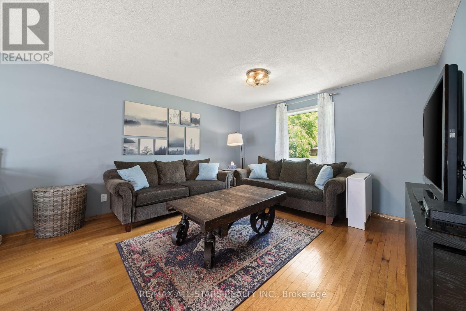 267 Snug Harbour Road, Kawartha Lakes, Ontario K9V 4R4 - Photo 14 - X12200562
