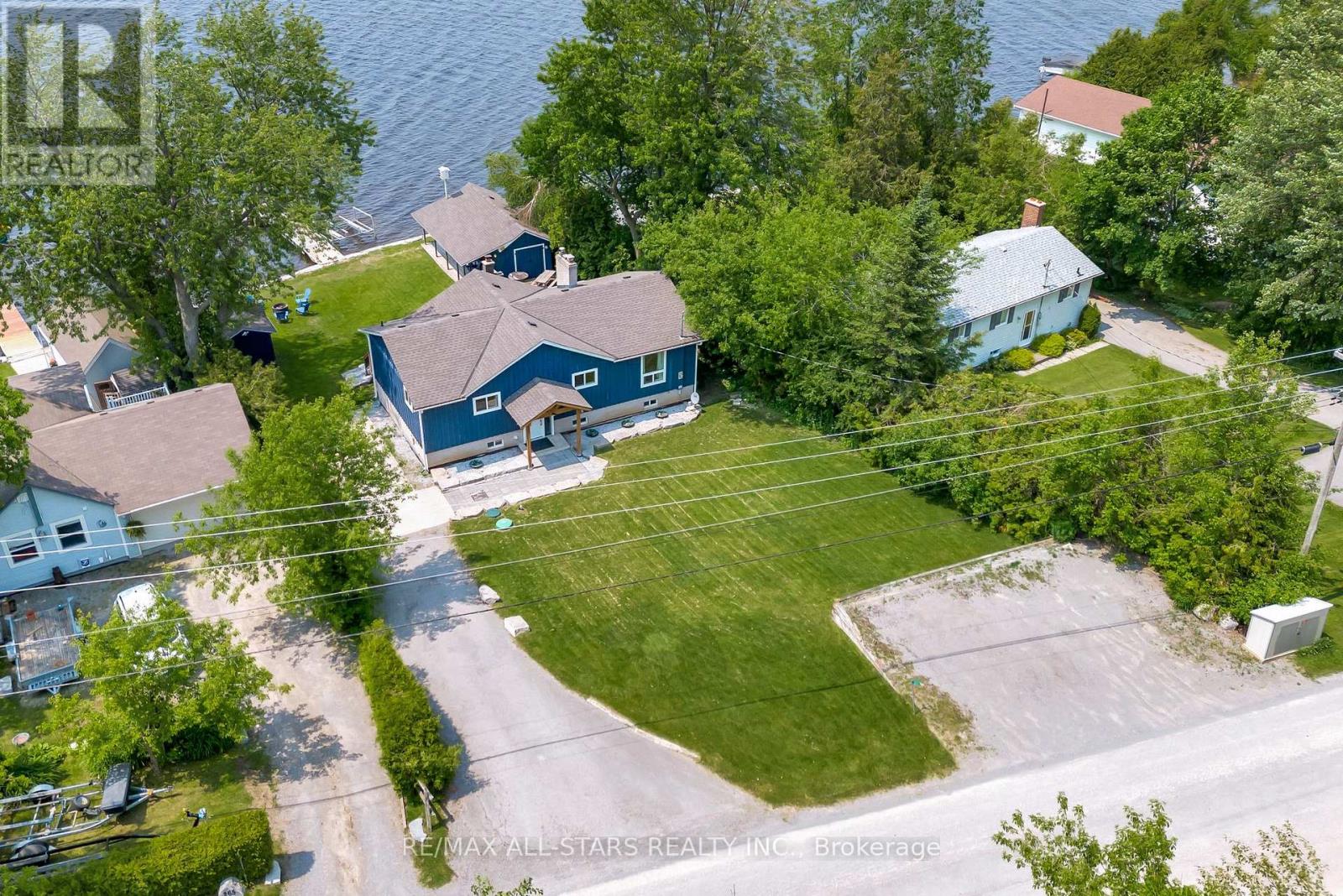 267 Snug Harbour Road, Kawartha Lakes, Ontario K9V 4R4 - Photo 2 - X12200562