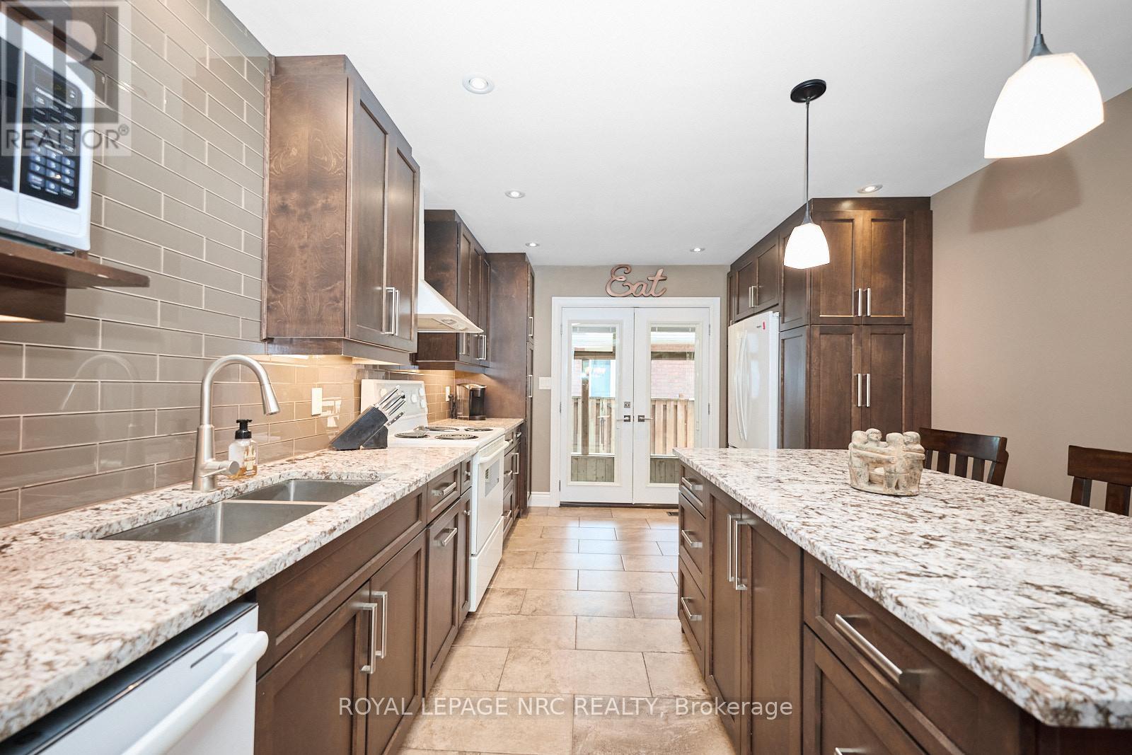 6706 Buckingham Drive, Niagara Falls (West Wood), Ontario  L2H 2S5 - Photo 26 - X12200550
