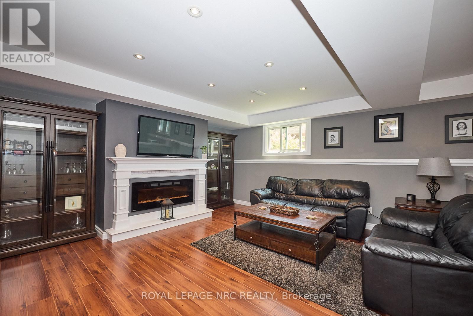 6706 Buckingham Drive, Niagara Falls (West Wood), Ontario  L2H 2S5 - Photo 35 - X12200550