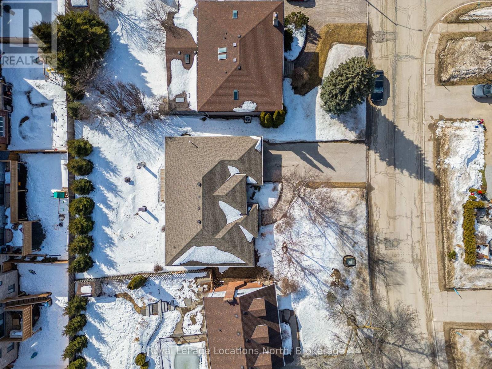 60 Lockhart Road, Collingwood, Ontario  L9Y 2L3 - Photo 46 - S12200473