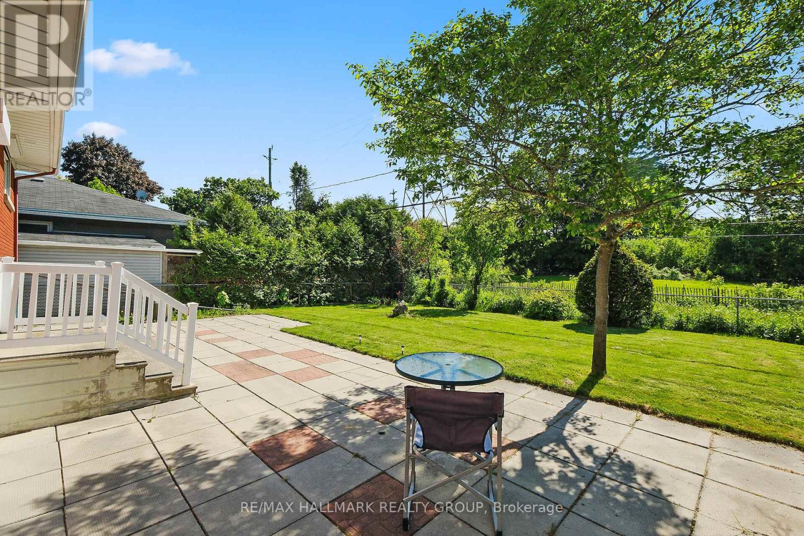 2042 Dorval Avenue, Ottawa, Ontario  K1G 2N8 - Photo 32 - X12199643