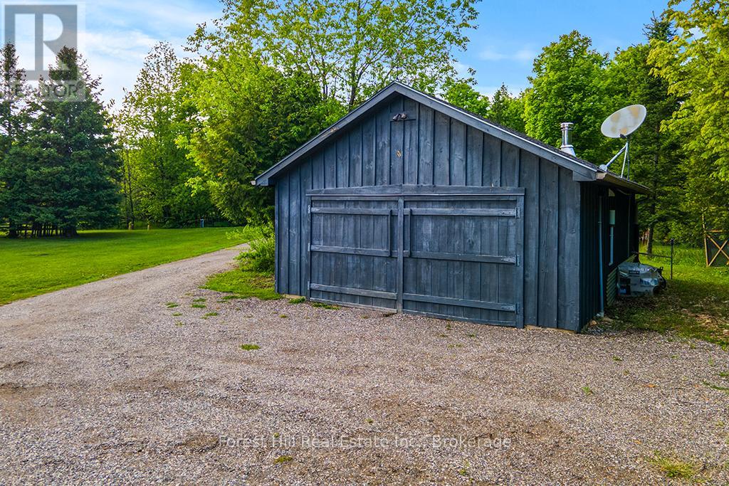 447151 10th Concession, Grey Highlands, Ontario  N0C 1E0 - Photo 38 - X12200475