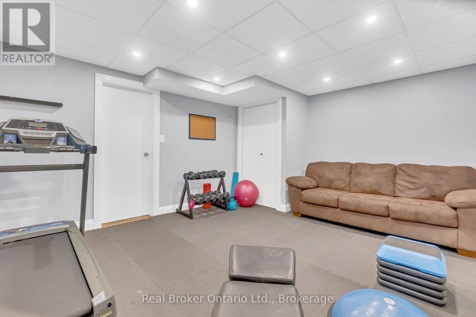 7220 Wellington 51 Road, Guelph/eramosa, Ontario  N0B 1B0 - Photo 32 - X12200494