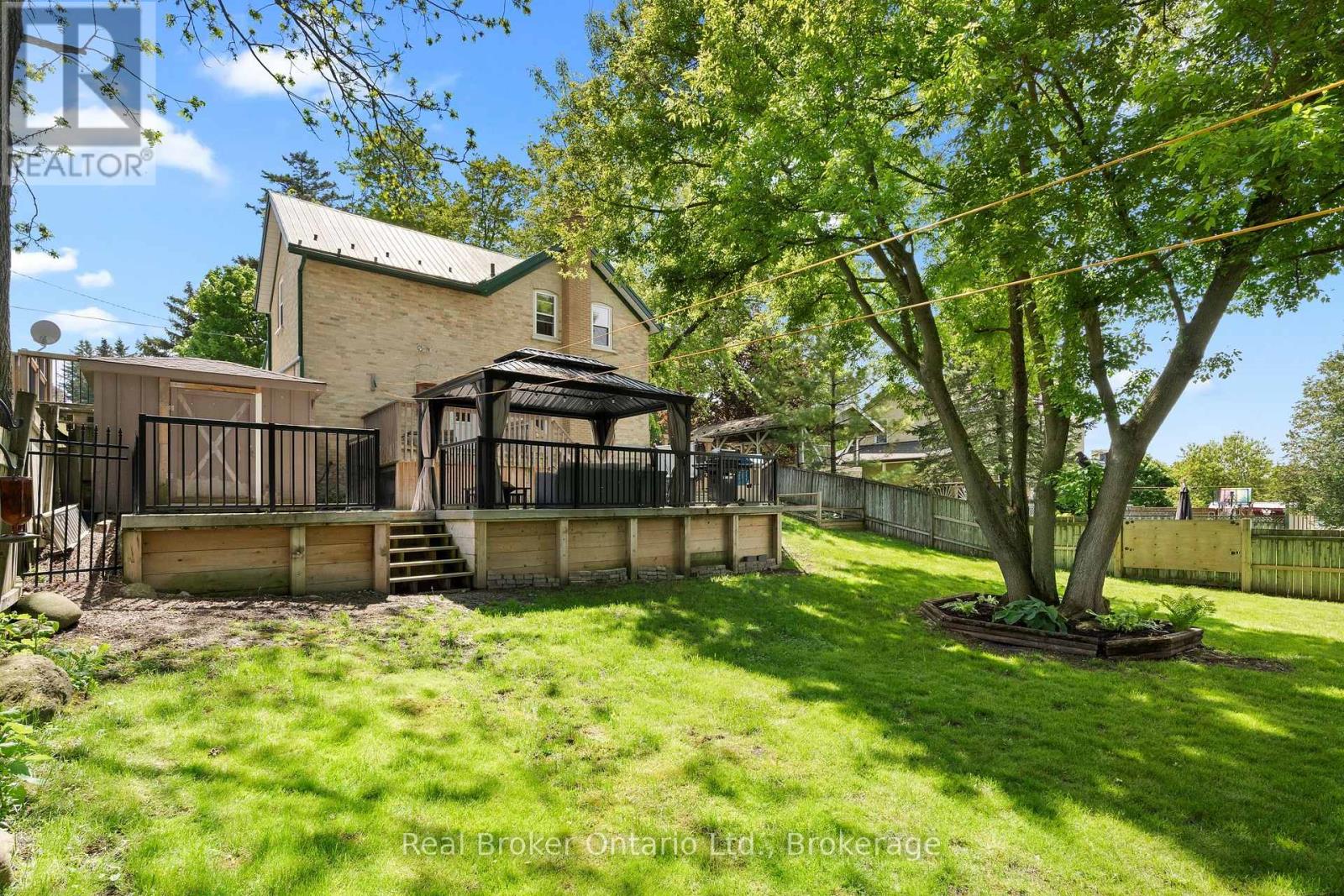 16 High Street, Mapleton, Ontario  N0G 1P0 - Photo 40 - X12200564
