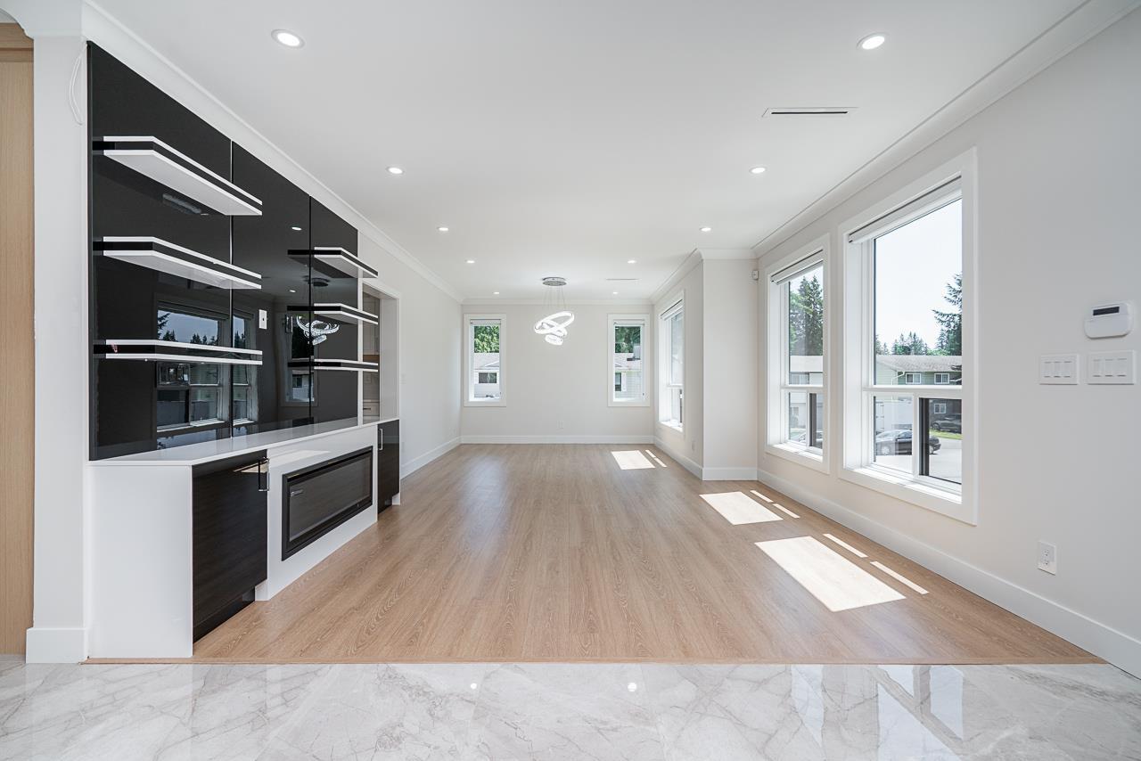 Property at 20099 45 AVENUE image 3