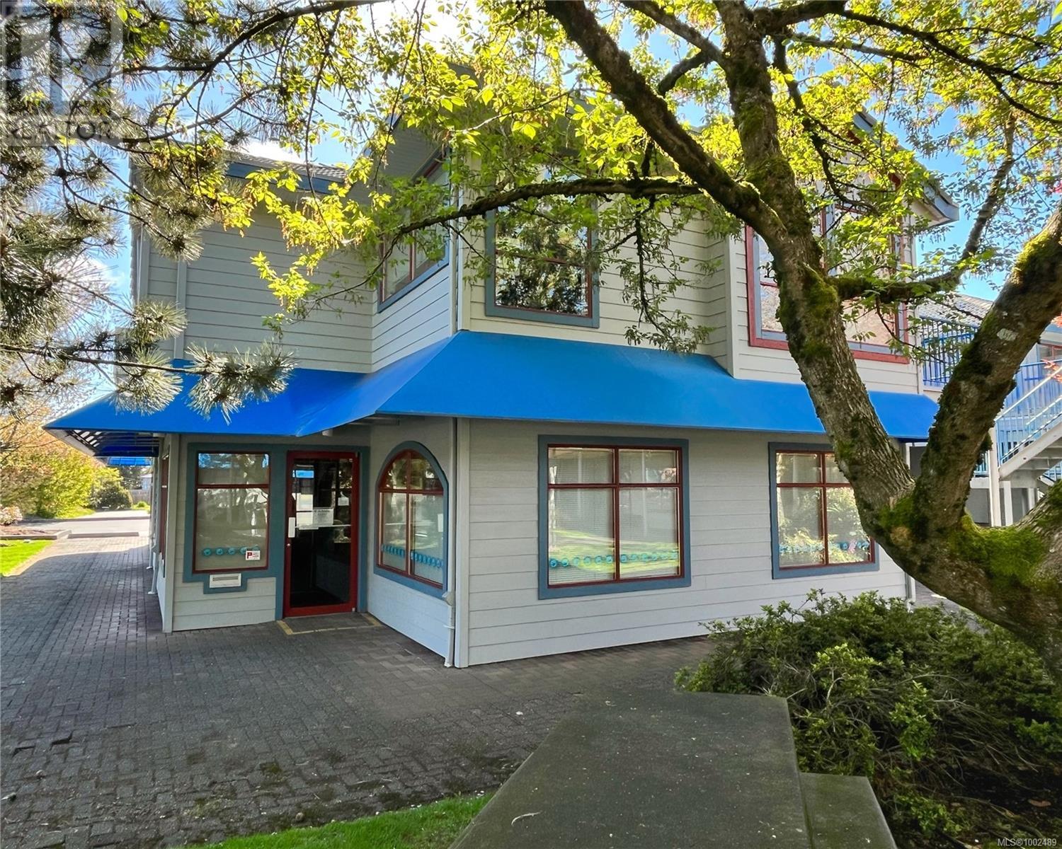 102 & 202 2100 Guthrie Rd, Comox, British Columbia  V9M 3P6 - Photo 4 - 1002489