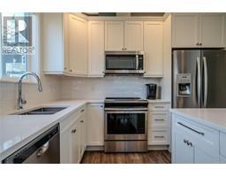 182 Sunview Rd Diver Lake, Nanaimo, Ca