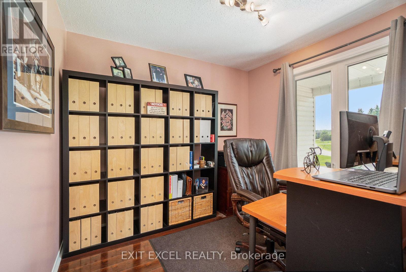 1551 Stanleyfield Crescent, Ottawa, Ontario  K4P 1M7 - Photo 11 - X12200551