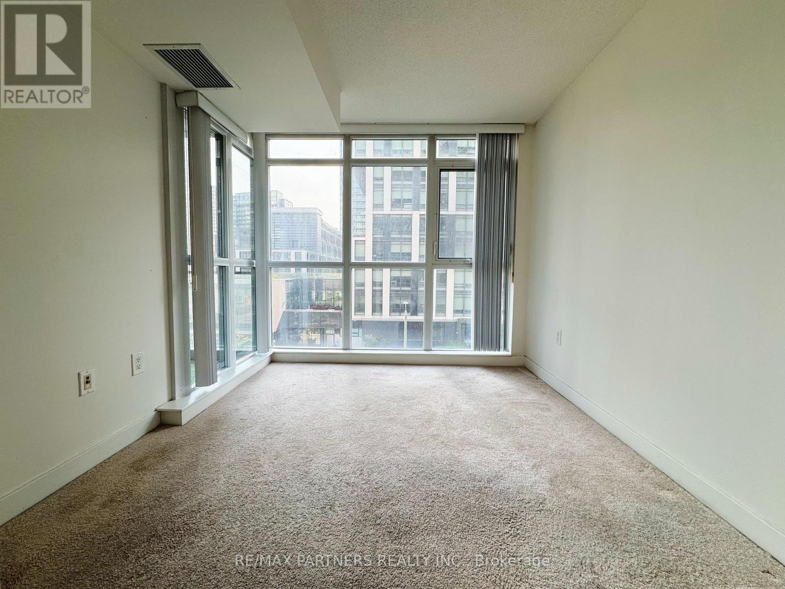 306 - 151 Dan Leckie Way, Toronto, Ontario  M5V 4B2 - Photo 8 - C12200535