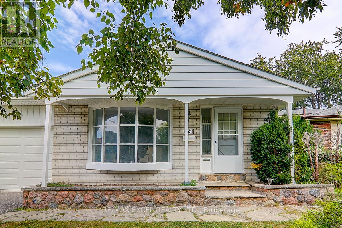 121 Amberjack Boulevard, Toronto, Ontario  M1H 2J6 - Photo 2 - E12200440