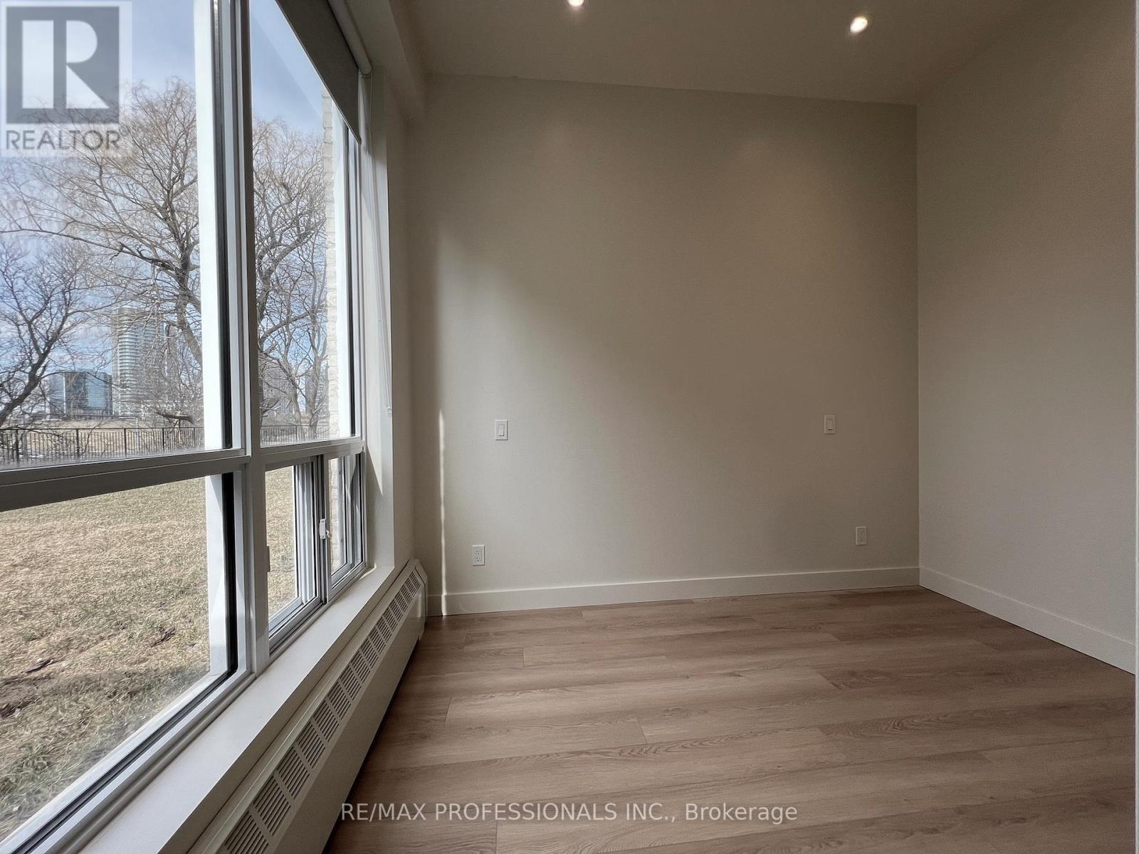 110 - 20 Antrim Crescent, Toronto, Ontario  M1P 4N3 - Photo 26 - E12200502