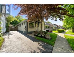 148 WARREN AVENUE, Oshawa, Ontario