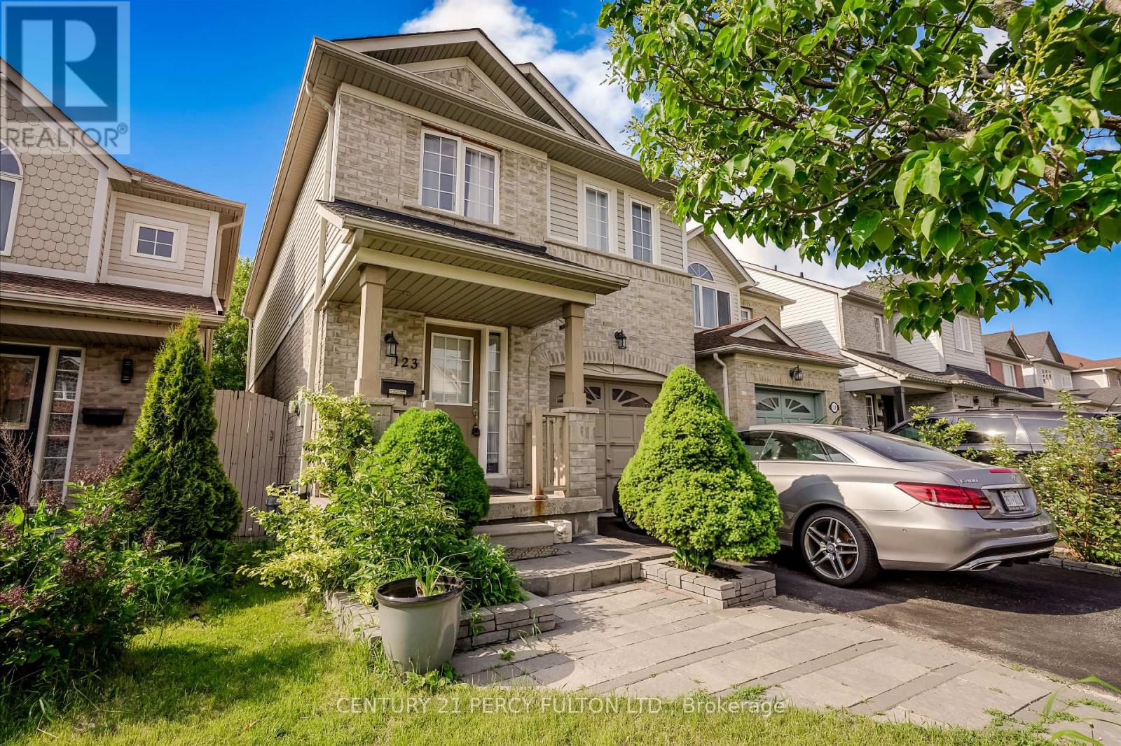 123 Cottingham Crescent, Oshawa (Farewell), Ontario  L1H 8V5 - Photo 2 - E12174744