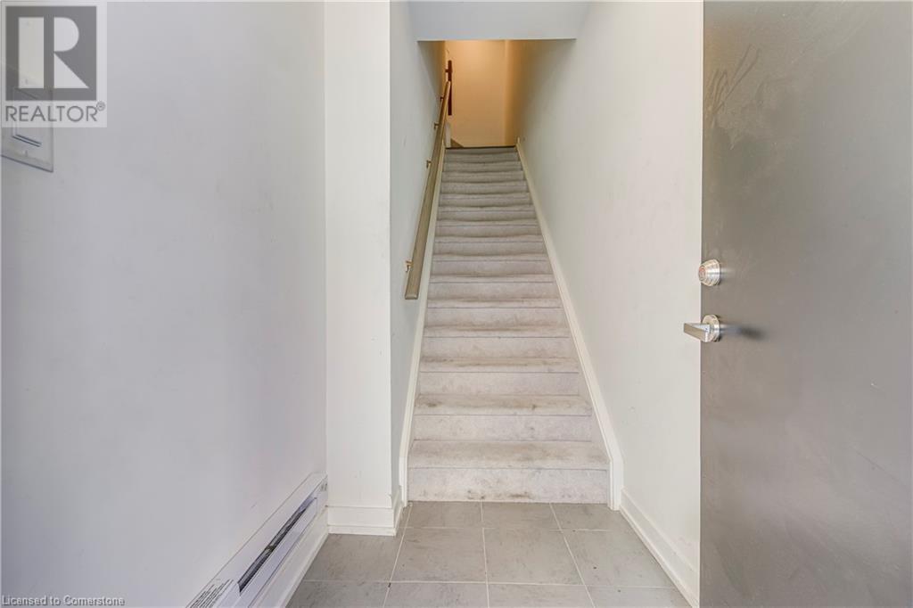 3550 Colonial Drive Unit# 29, Mississauga, Ontario  L5L 5T3 - Photo 4 - 40738220
