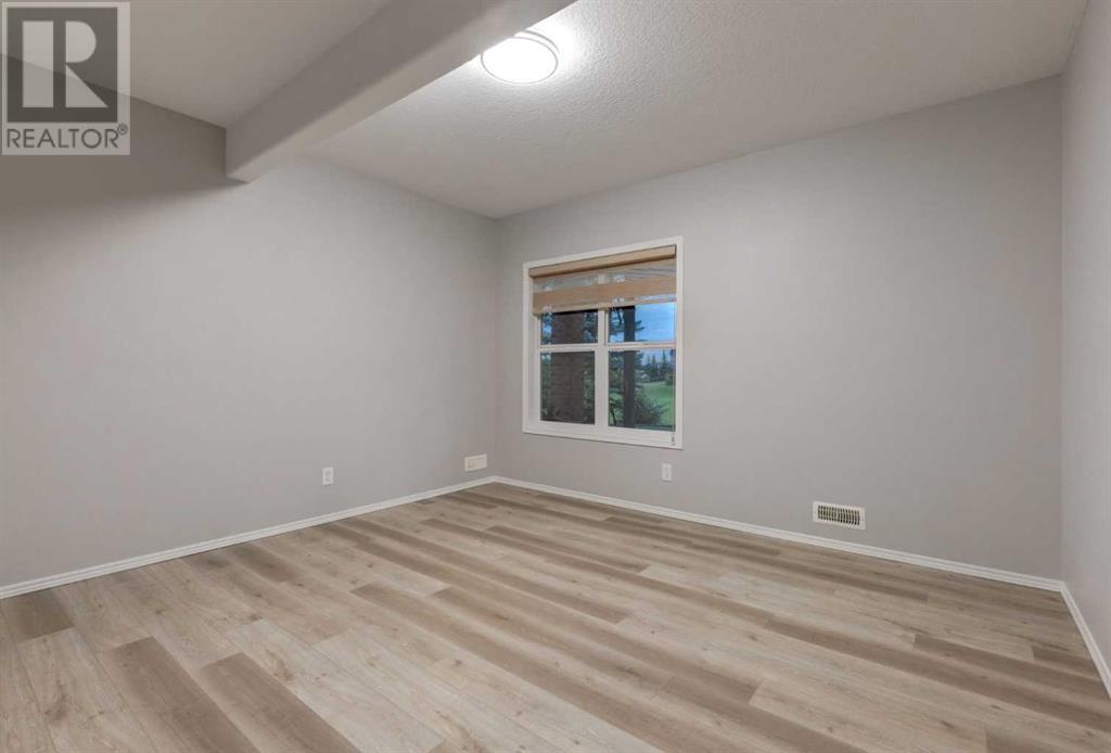 79 Discovery Ridge Park Sw, Calgary, Alberta  T3H 5G4 - Photo 29 - A2226960