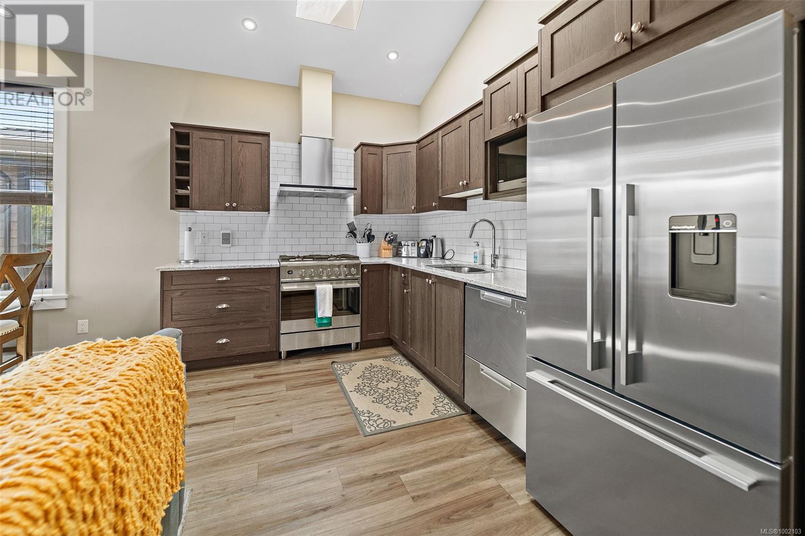 222 6596 Baird Rd, Port Renfrew, British Columbia  V0S 1K0 - Photo 14 - 1002103