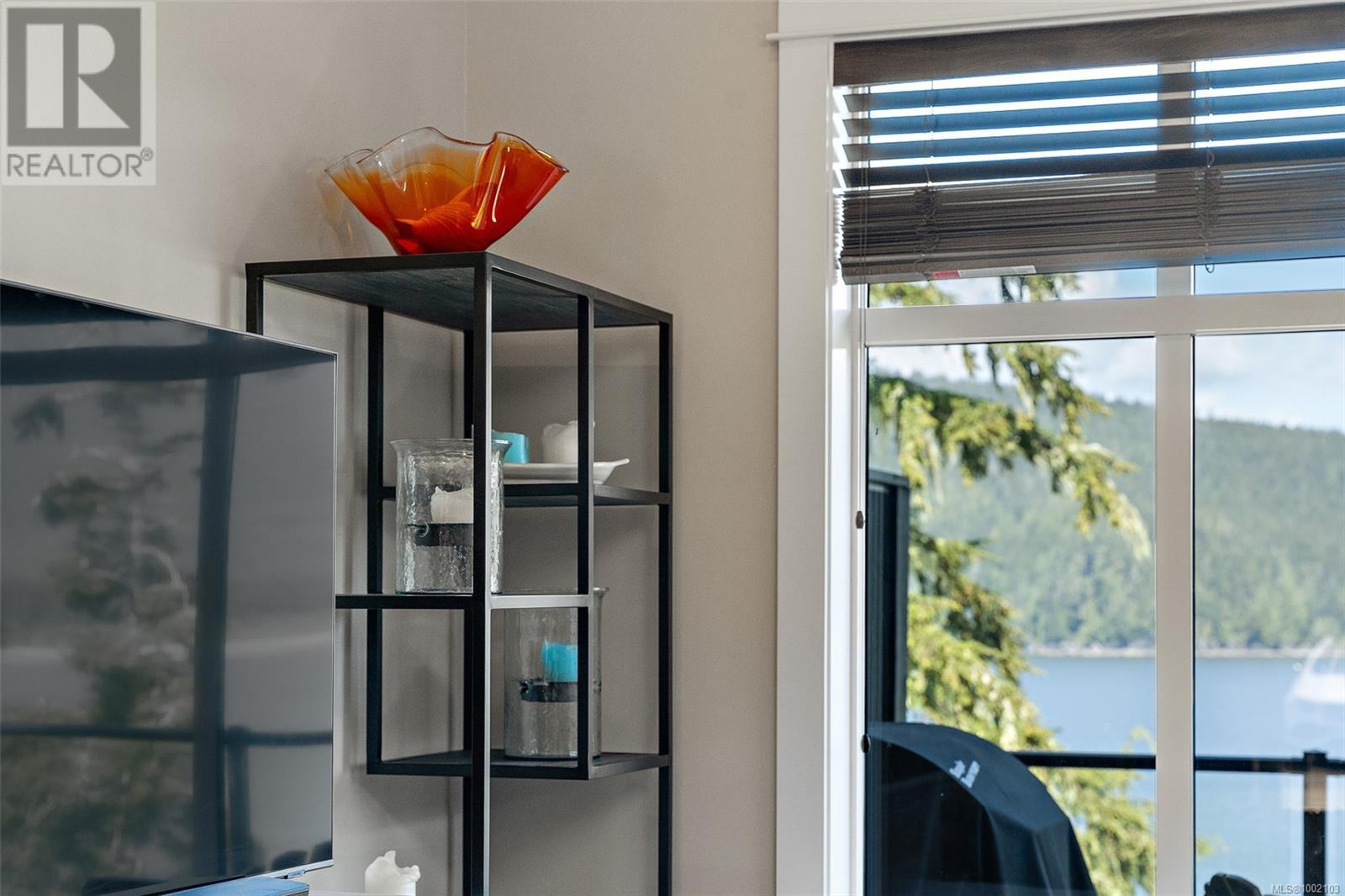 222 6596 Baird Rd, Port Renfrew, British Columbia  V0S 1K0 - Photo 6 - 1002103