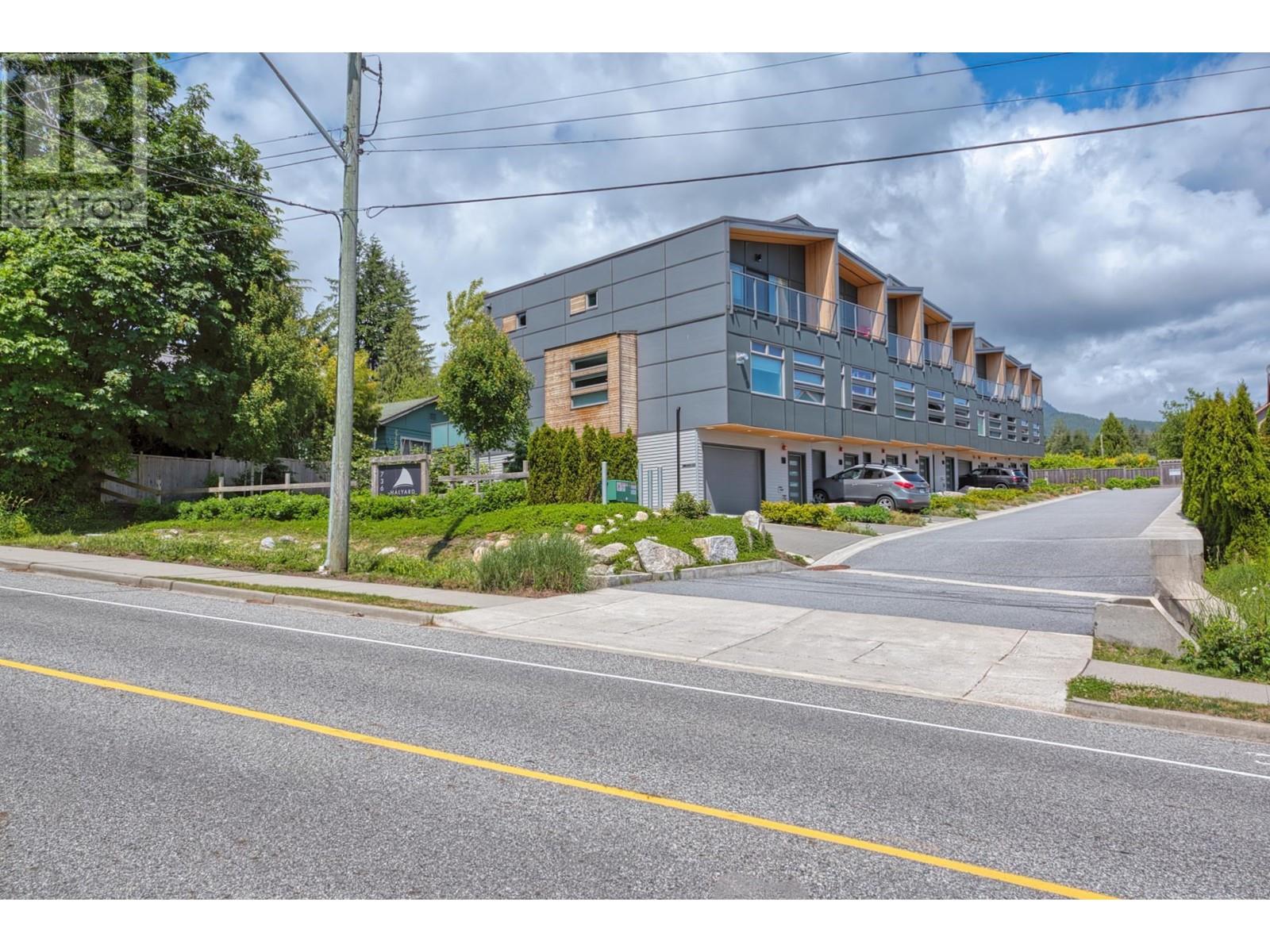 110 736 Gibsons Way, Gibsons, British Columbia  V0N 1V9 - Photo 36 - R2969054