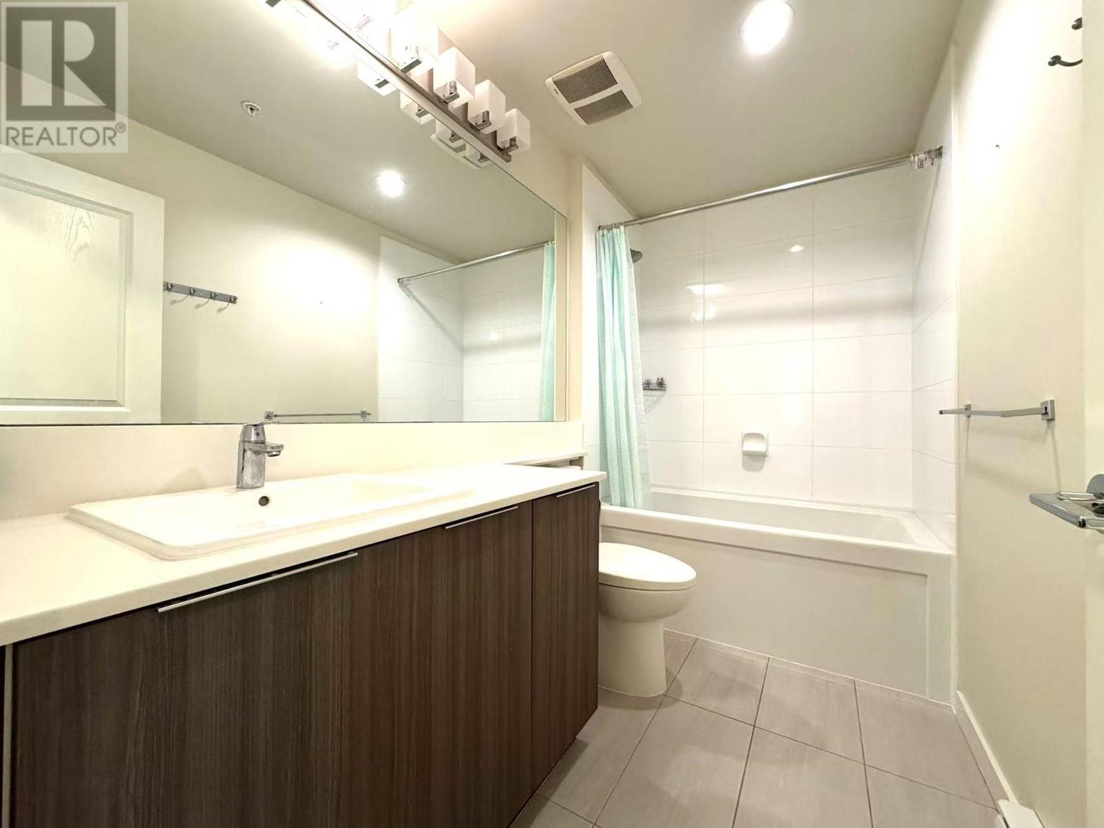 114 1152 Windsor Mews, Coquitlam, British Columbia  V3B 0N1 - Photo 17 - R3010390