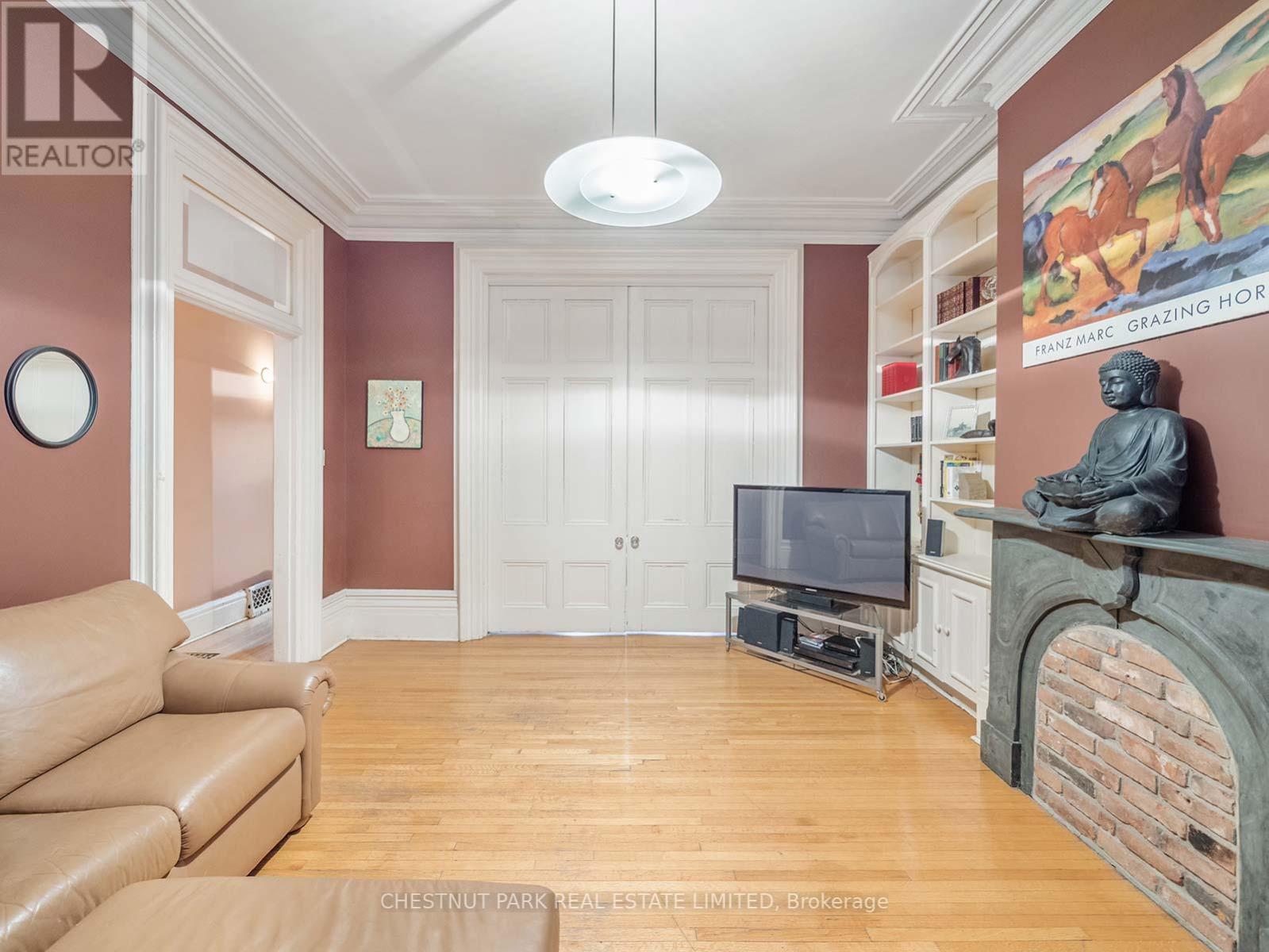 126 Seaton Street, Toronto, Ontario  M5A 2T3 - Photo 10 - C11945451