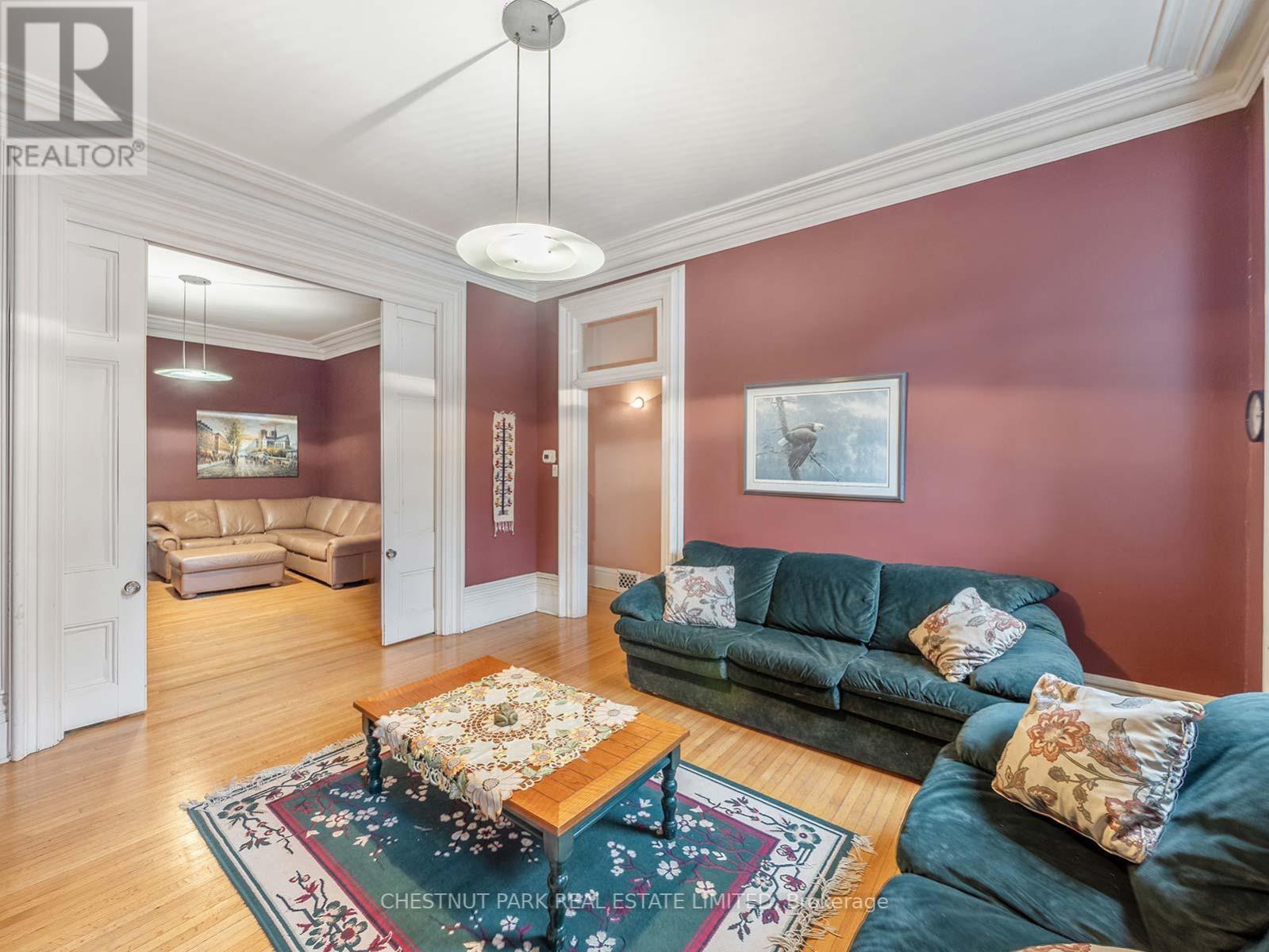 126 Seaton Street, Toronto, Ontario  M5A 2T3 - Photo 8 - C11945451