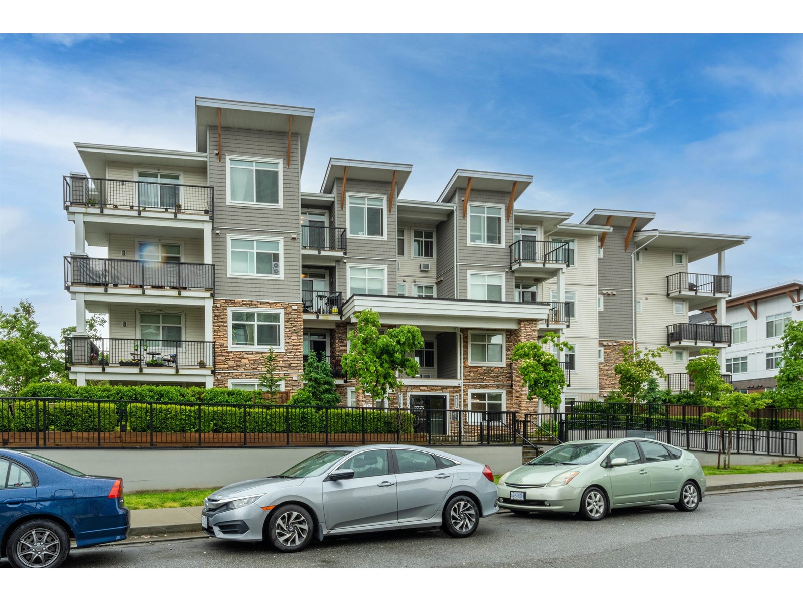 112 19940 Brydon Crescent, Langley, British Columbia  V3A 0K8 - Photo 3 - R3012115