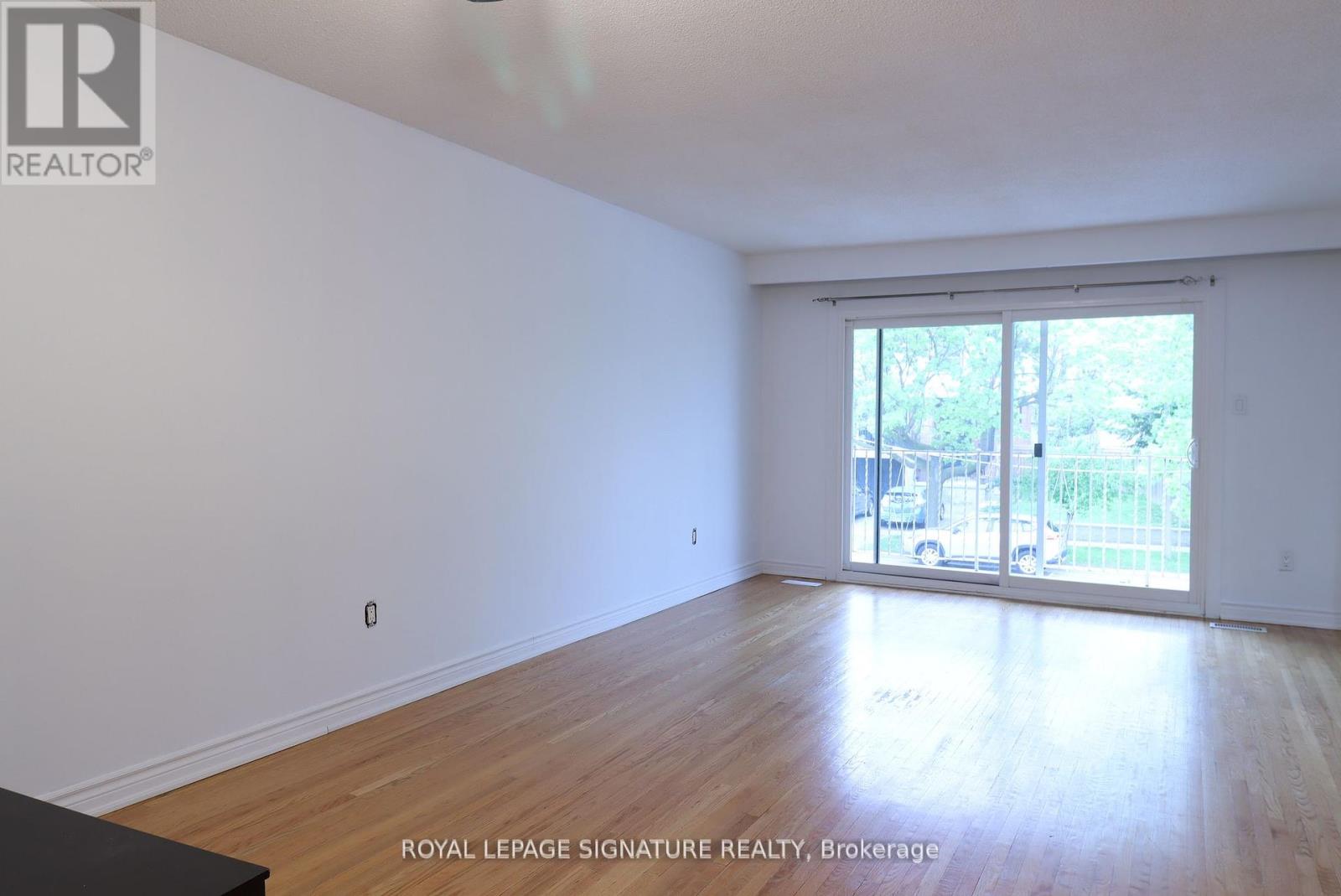 67 Major Oaks Drive, Brampton, Ontario  L6V 3K1 - Photo 11 - W12200429