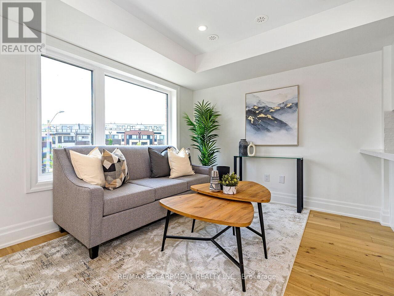 103 - 173 William Duncan Road, Toronto, Ontario  M3K 0B8 - Photo 11 - W12200441