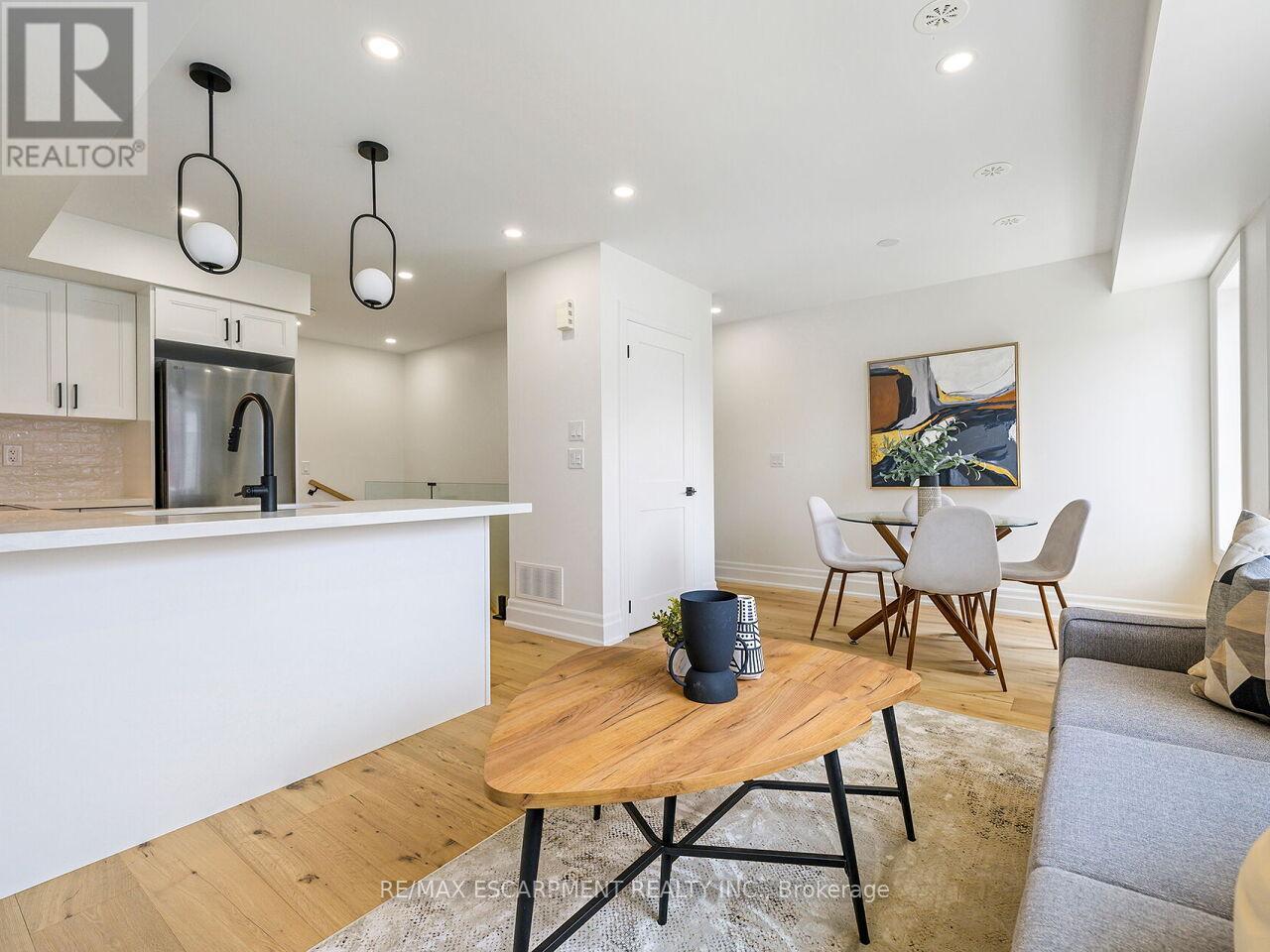103 - 173 William Duncan Road, Toronto, Ontario  M3K 0B8 - Photo 14 - W12200441