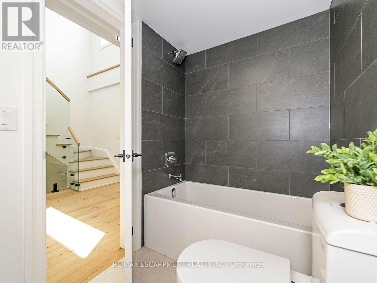103 - 173 William Duncan Road, Toronto (Downsview-Roding-Cfb), Ontario  M3K 0B8 - Photo 27 - W12200441