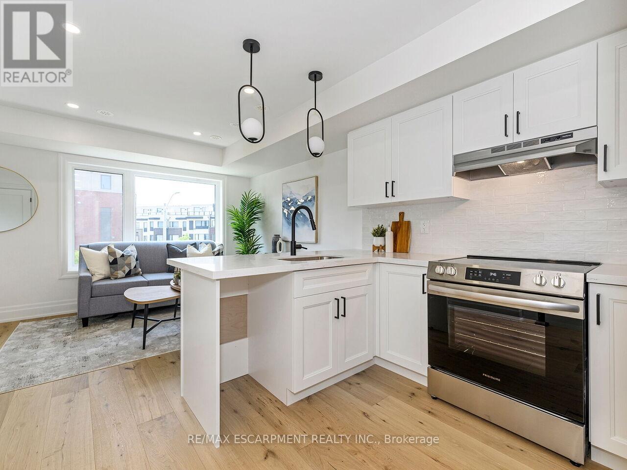 103 - 173 William Duncan Road, Toronto, Ontario  M3K 0B8 - Photo 6 - W12200441