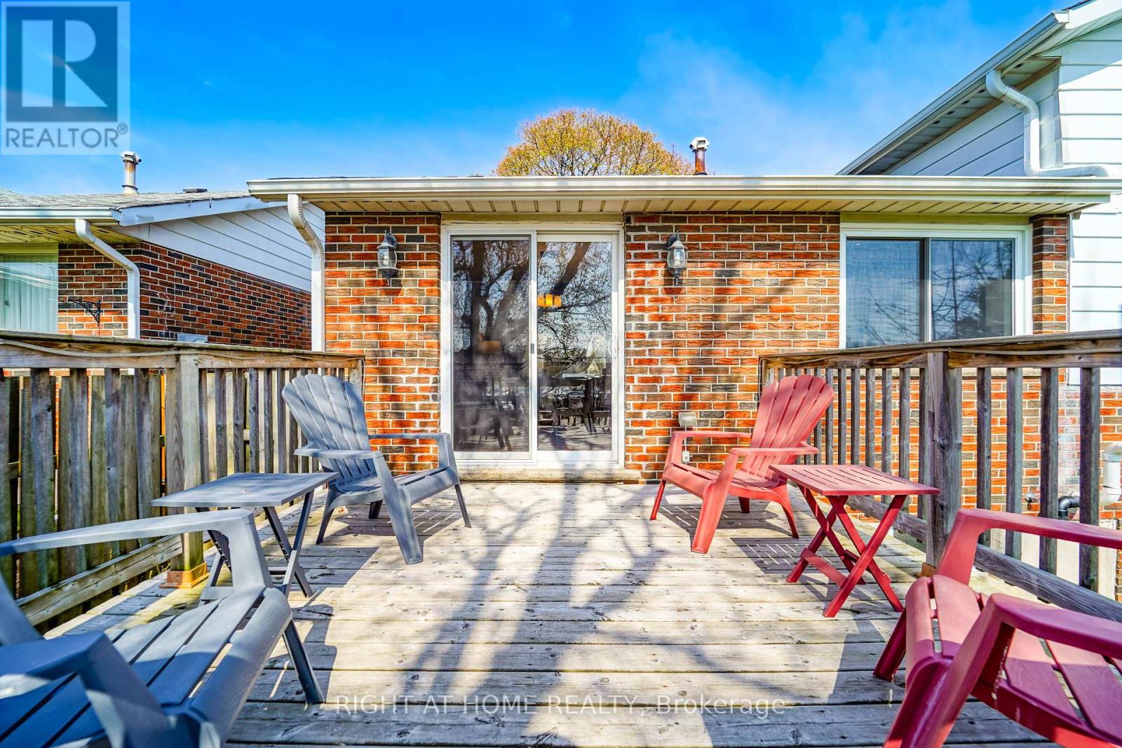 2396 Homelands Drive, Mississauga, Ontario  L5K 1H2 - Photo 48 - W12200443