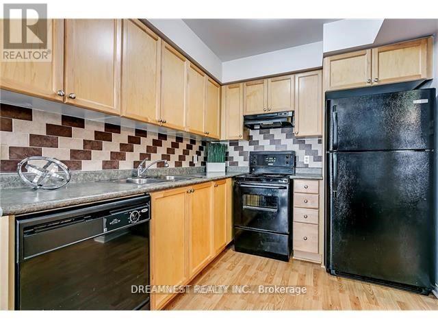 307 - 4975 Southampton Drive, Mississauga, Ontario  L5M 8C5 - Photo 2 - W12200504