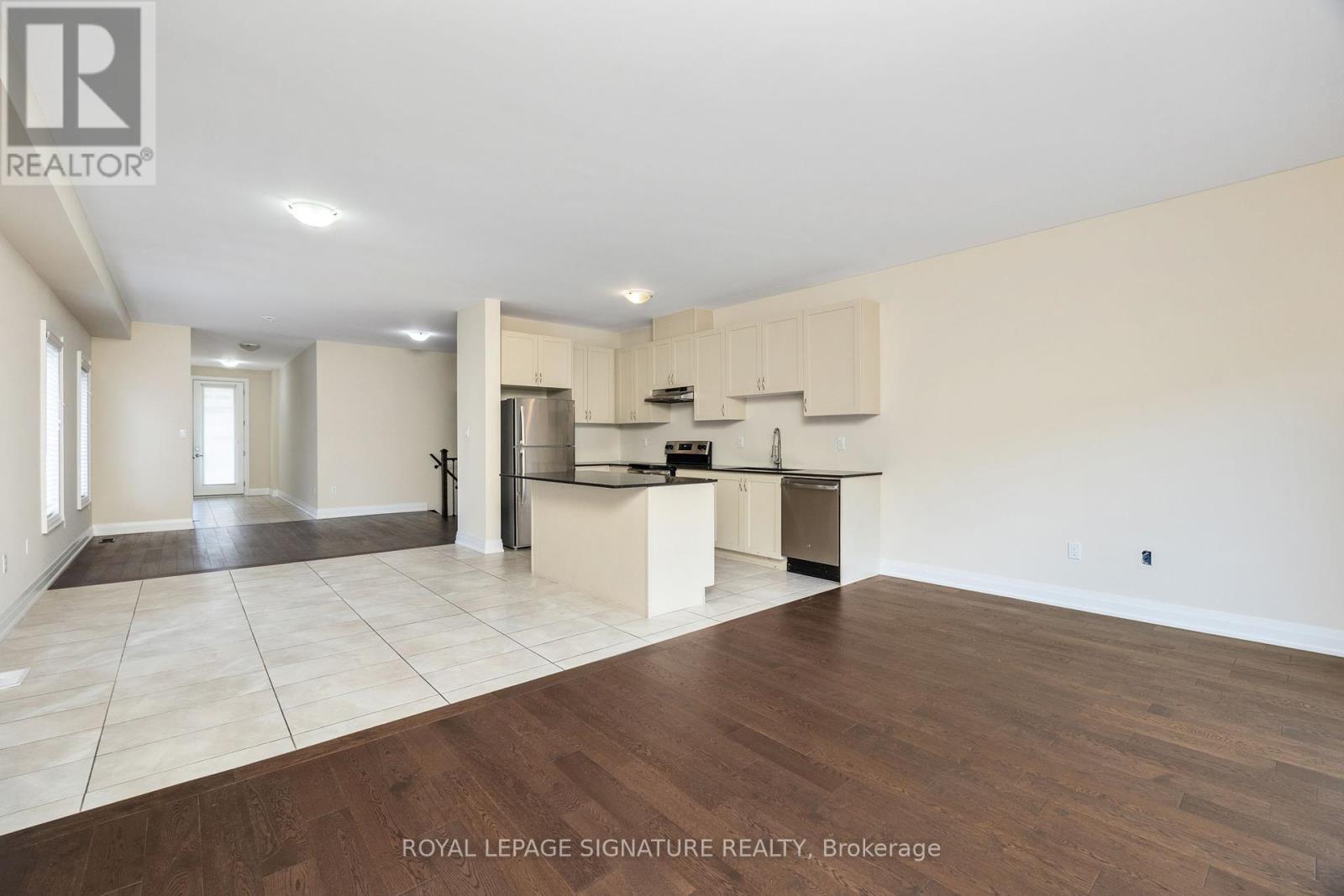44 Lollard Way, Brampton (Bram West), Ontario  L6Y 0E4 - Photo 8 - W12200573