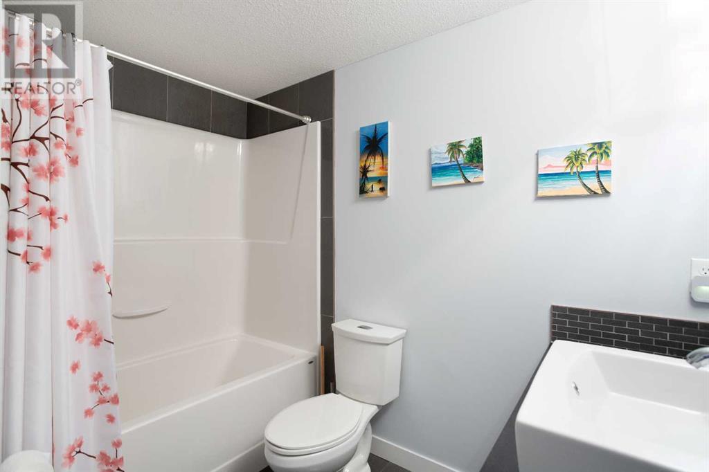 1202, 11 Mahogany Row Se, Calgary, Alberta  T3M 2L6 - Photo 18 - A2222907