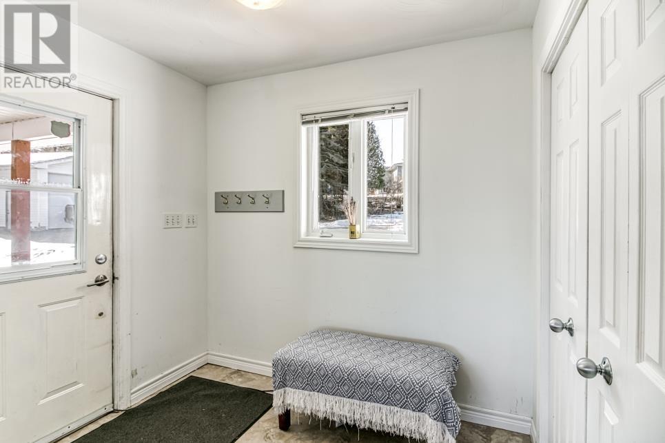 32 B Beach Street, Kagawong, Ontario  P0P 1J0 - Photo 13 - 2121330