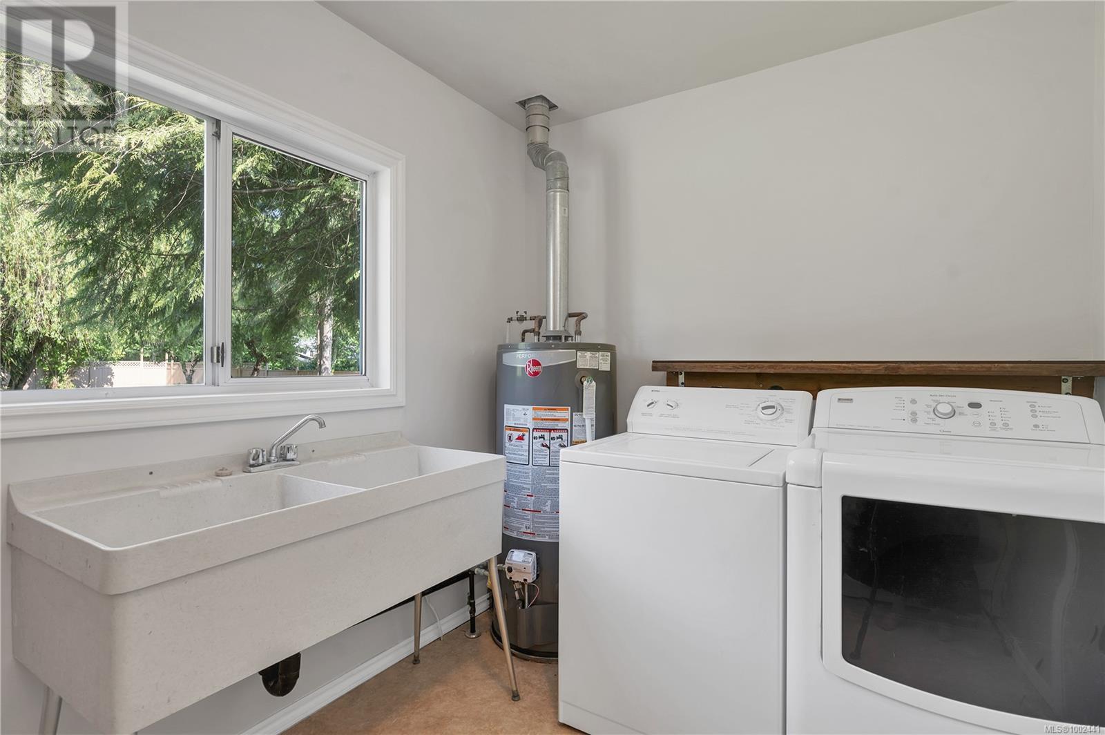 3881 Painter Rd, Campbell River, British Columbia  V9W 4Z4 - Photo 15 - 1002441