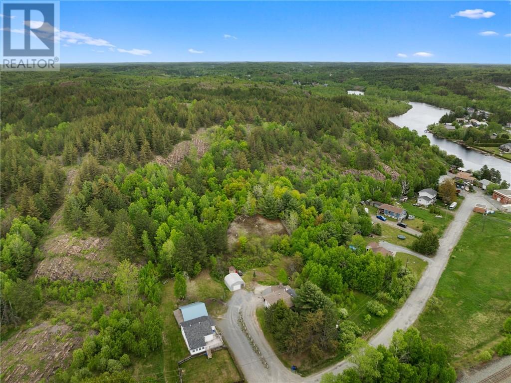15 Savard Road, Wahnapitae, Ontario  P0M 3C0 - Photo 36 - 2122644