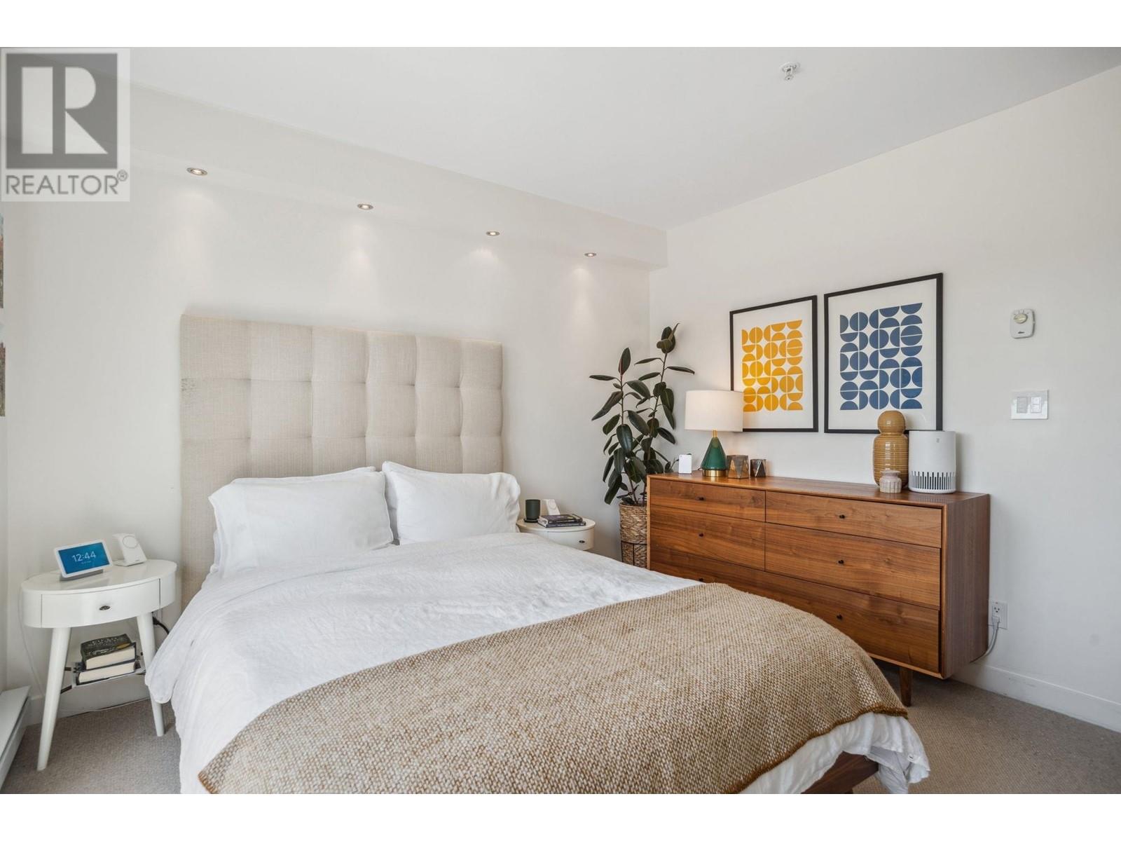 207 1961 Collingwood Street, Vancouver, British Columbia  V6R 3K6 - Photo 16 - R3012095