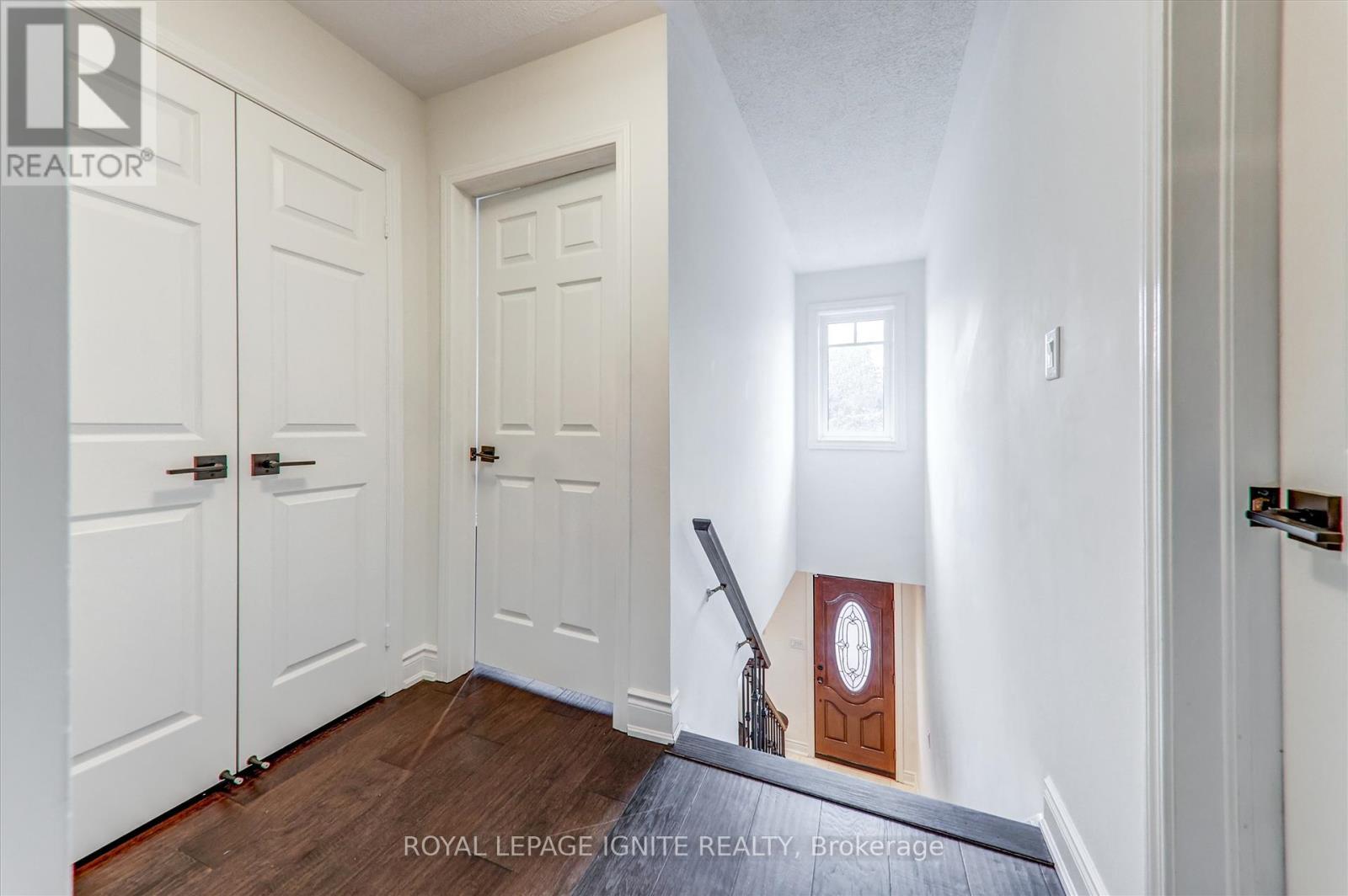 7226 Torrisdale Lane, Mississauga, Ontario  L5N 7Y8 - Photo 19 - W12197040