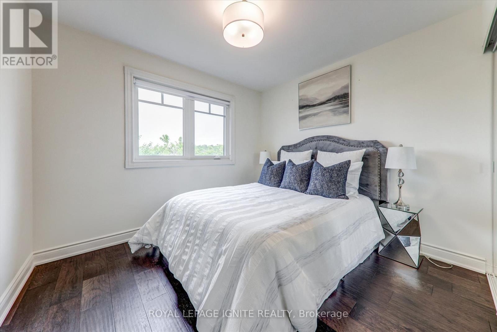 7226 Torrisdale Lane, Mississauga, Ontario  L5N 7Y8 - Photo 24 - W12197040