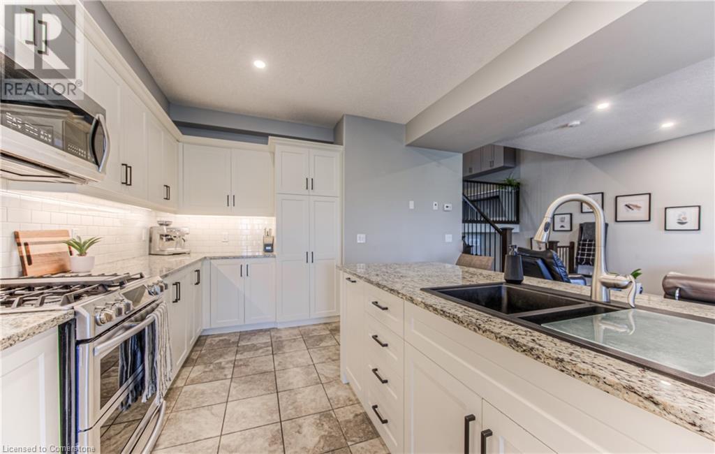 243 Grey Silo Road Unit# 6, Waterloo, Ontario  N2J 4G8 - Photo 21 - 40736357