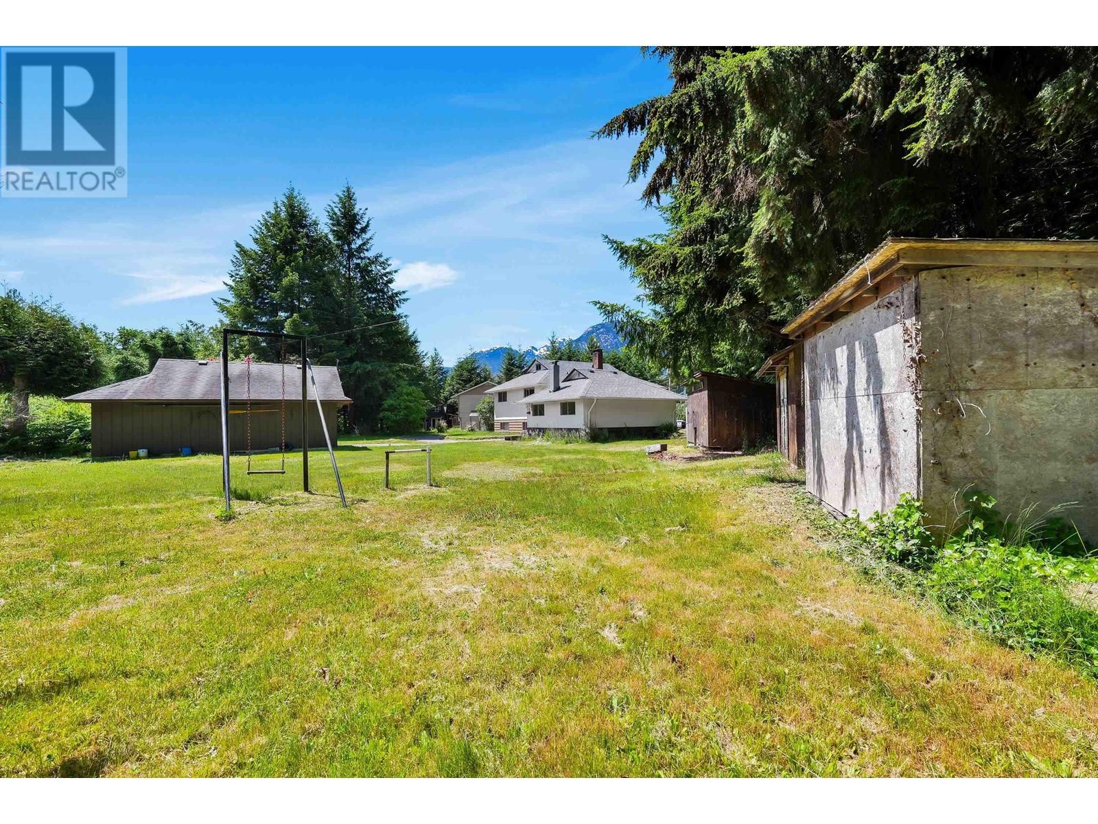 2306 Read Place, Squamish, British Columbia  V0N 1T0 - Photo 15 - R3012090