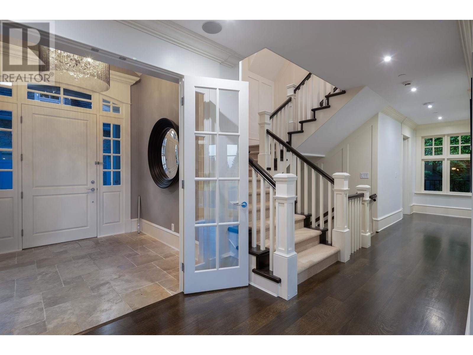 Property at 611 GLENMAROON ROAD image 2