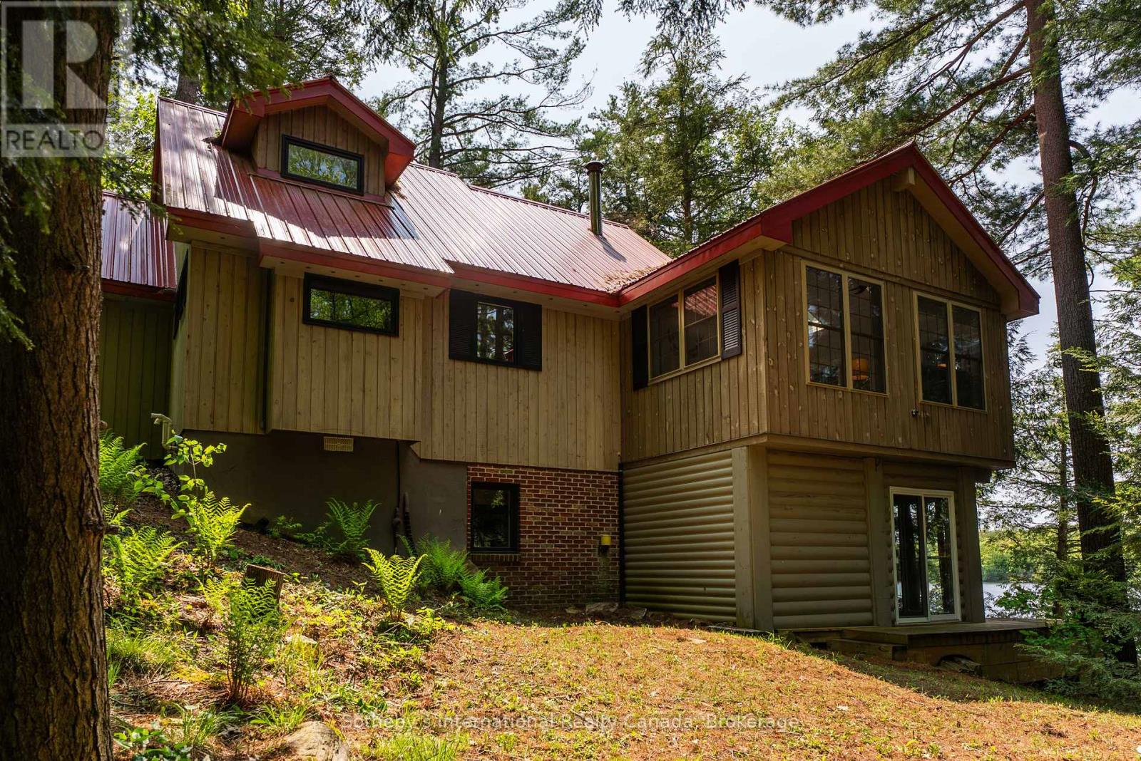 1050 Cobble Rose Lane, Minden Hills, Ontario  K0M 2L1 - Photo 39 - X12200598