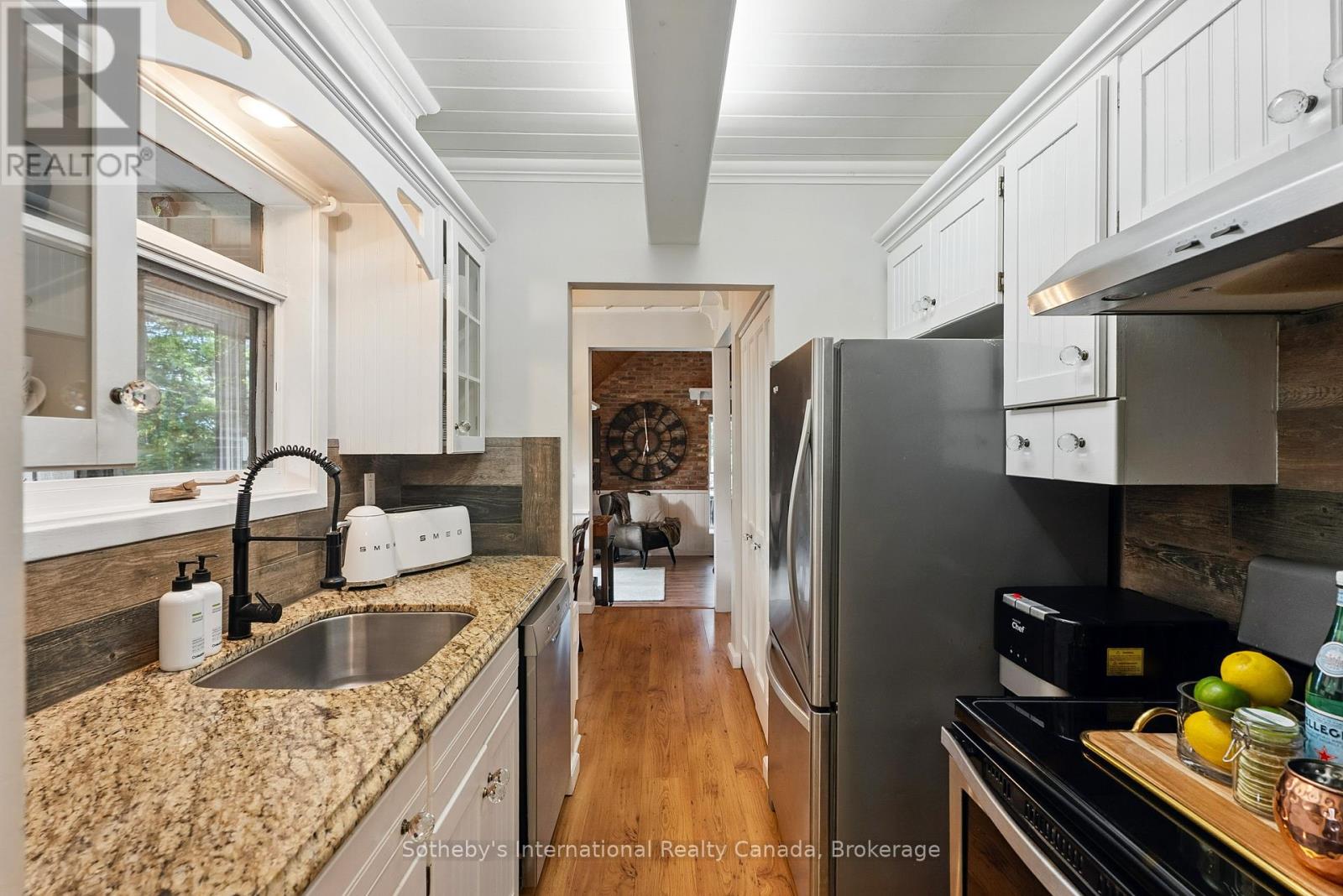1050 Cobble Rose Lane, Minden Hills, Ontario  K0M 2L1 - Photo 8 - X12200598